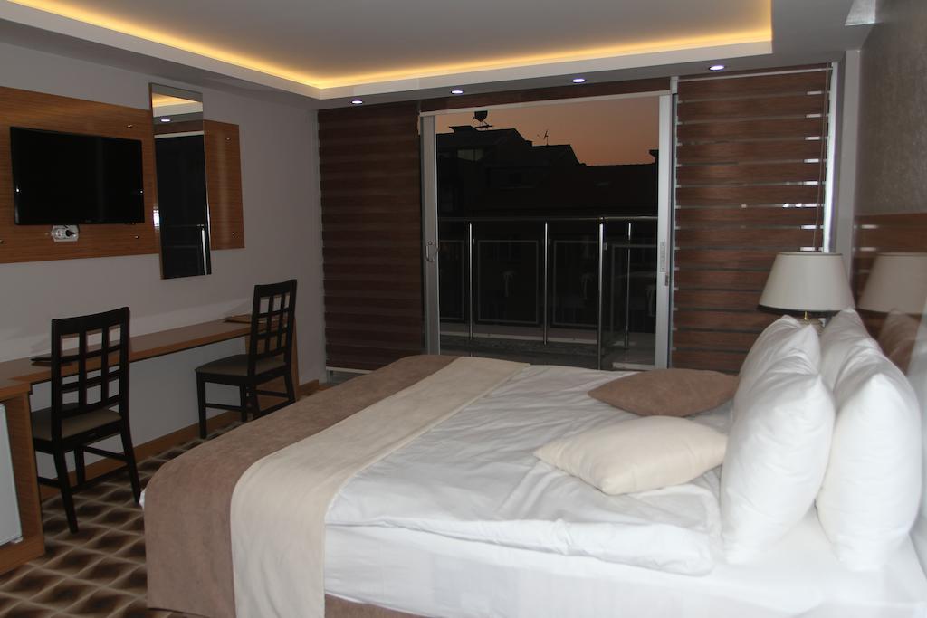 Way Hotel Esmirna Habitación foto